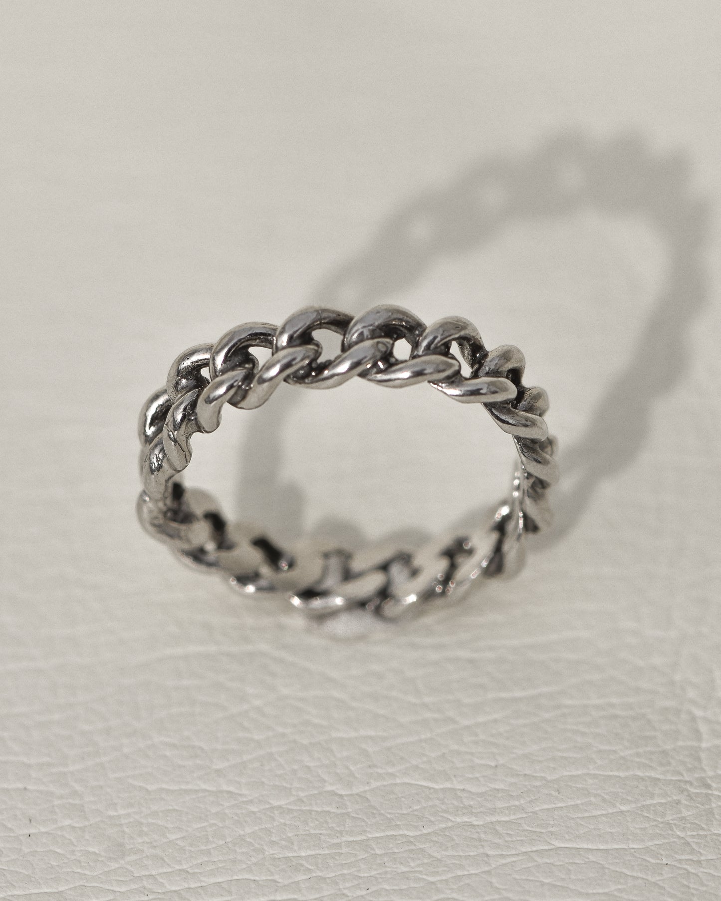 Curb Chain Ring - Small